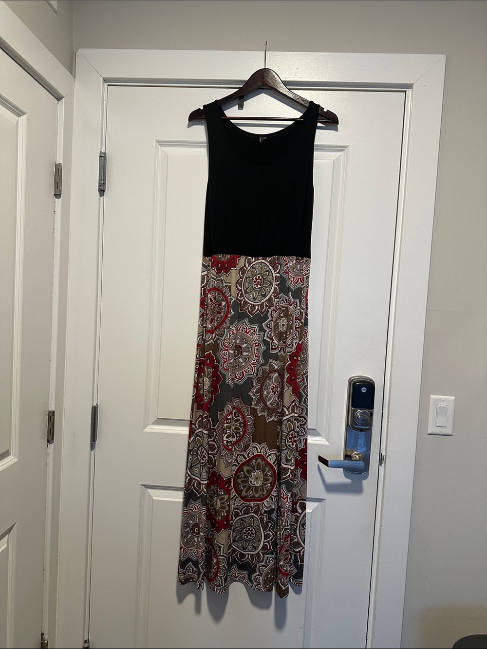 Sleeveless Black & Patterned Maxi Dress